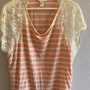 1X Forever21 Striped Tee w/ Eyelash Lace Sleeves